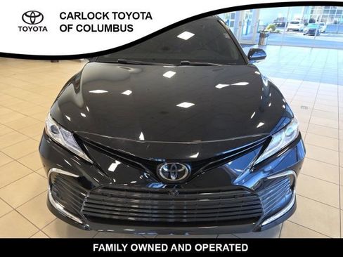 Used 2023 Toyota Camry XLE w/ Navigation Package FWD image 4