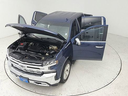 Used 2021 Chevrolet Silverado 1500 LTZ RWD image 14