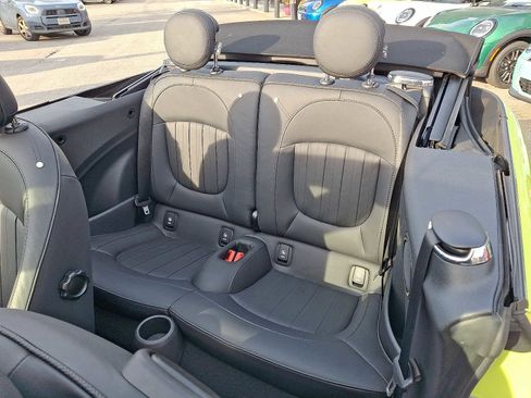 Used 2022 MINI Cooper S w/ Driver Assistance Package image 10