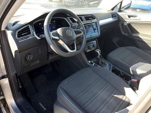 Certified 2022 Volkswagen Tiguan S image 19