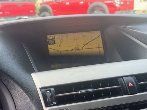 Used 2010 Lexus RX 350 2WD image 23