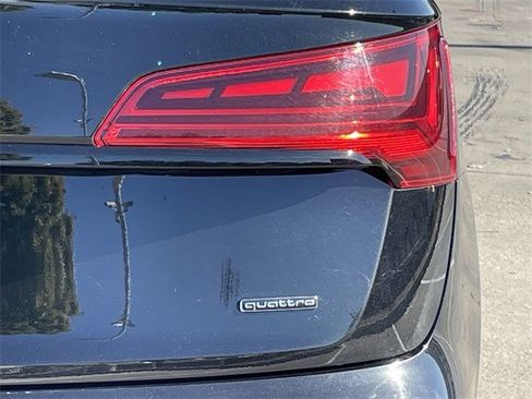 Used 2025 Audi Q5 2.0T Premium image 6