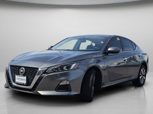 Used 2022 Nissan Altima 2.5 SV AWD/4WD image 18