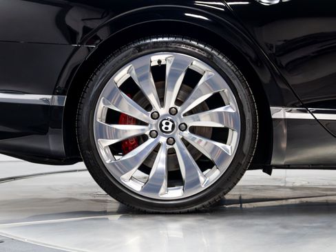 Used 2020 Bentley Flying Spur W12 w/ First Edition Specification image 20