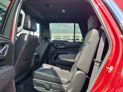 Used 2023 Chevrolet Tahoe LT w/ Luxury Package RWD image 14