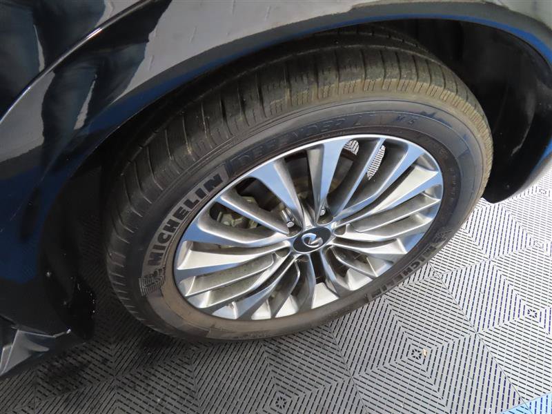 Used 2021 INFINITI QX80 Sensory w/ Cargo Package RWD image 9