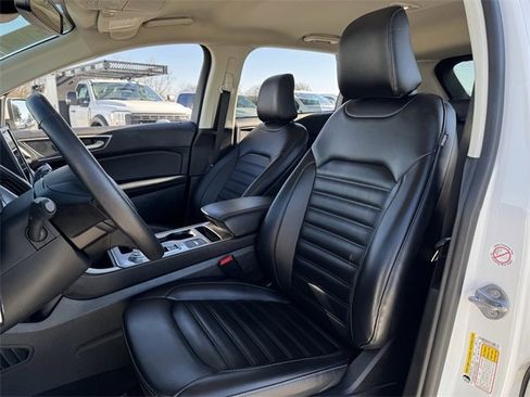 Certified 2024 Ford Edge SEL image 26