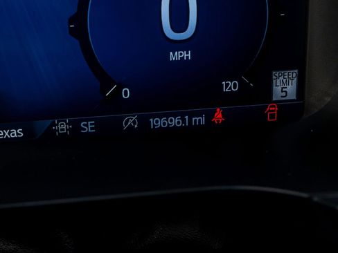 Used 2024 Ford F150 Platinum w/ Equipment Group 702A High image 21