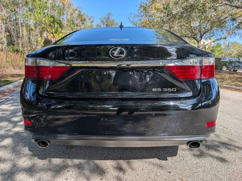 Used 2015 Lexus ES 350 350 w/ Luxury Package image 6