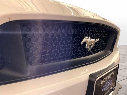 Used 2015 Ford Mustang GT Premium w/ Equipment Group 401A RWD image 29