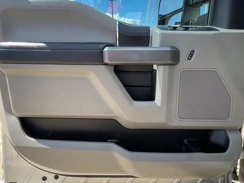 Used 2019 Ford F250 XLT AWD/4WD image 32