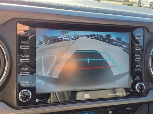 Used 2021 Toyota Tacoma TRD Sport image 16