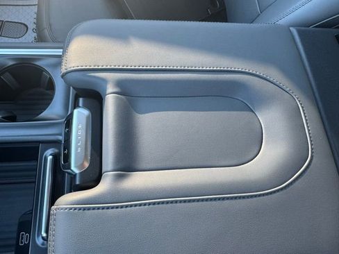 New 2026 Ford Expedition Max Active image 25