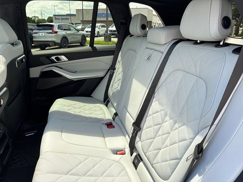 New 2026 BMW X5 xDrive40i w/ M Sport Package AWD/4WD image 19