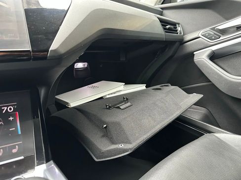 Used 2024 Audi Q8 e-tron Premium Plus w/ Premium Plus Package image 67