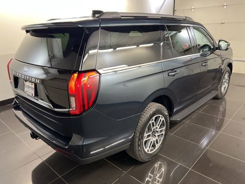 New 2026 Ford Expedition Active AWD/4WD image 6
