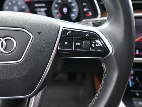 Used 2022 Audi A6 2.0T Premium image 2