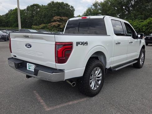 Used 2024 Ford F150 Lariat w/ FX4 Off-Road Package AWD/4WD image 10