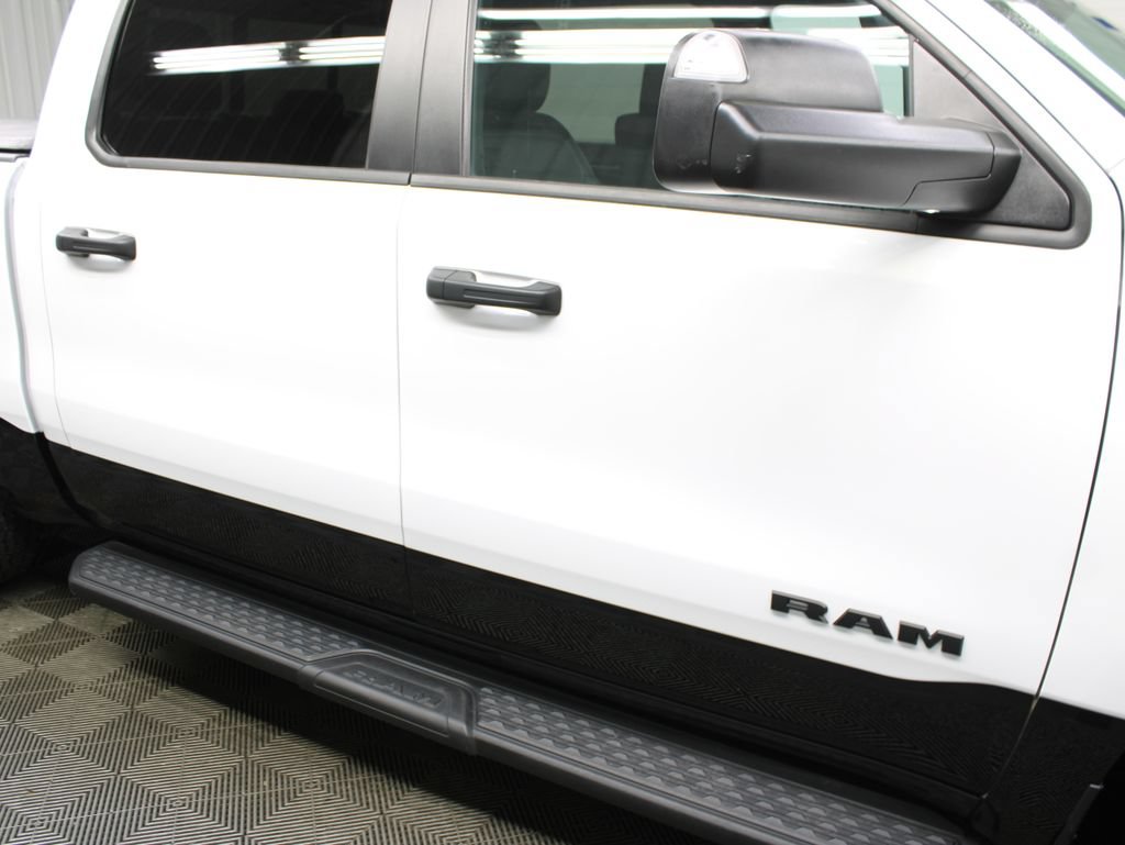 Used 2023 RAM 1500 Big Horn AWD/4WD image 34