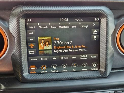 Used 2021 Jeep Gladiator Mojave AWD/4WD image 16