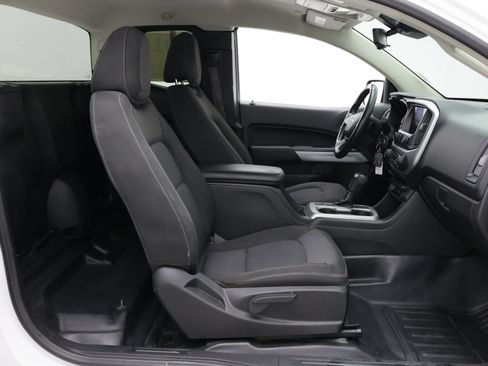 Used 2020 Chevrolet Colorado LT w/ Safety Package AWD/4WD image 31