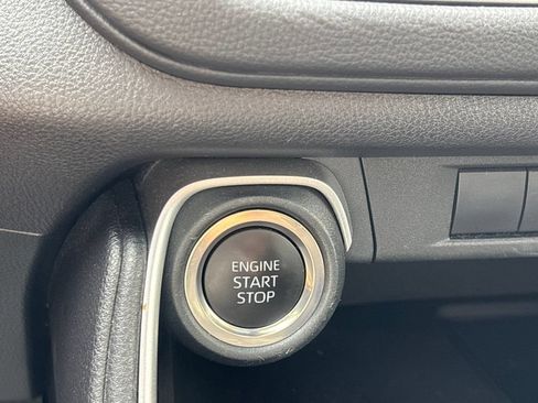 Used 2025 Toyota Grand Highlander FWD image 21