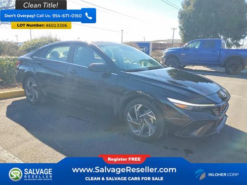 Used 2025 Hyundai Elantra SEL image 5