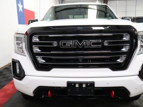 Used 2021 GMC Sierra 1500 AT4 w/ AT4 Premium Package AWD/4WD image 4