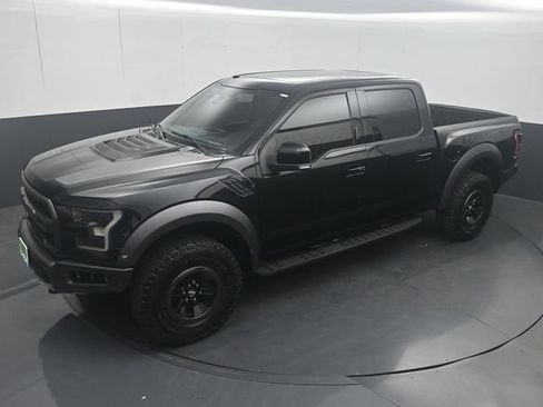Used 2018 Ford F150 Raptor w/ Equipment Group 802A Luxury AWD/4WD image 21