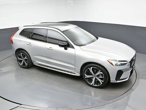 Used 2023 Volvo XC60 B6 Ultimate w/ Protection Package Premier AWD/4WD image 42