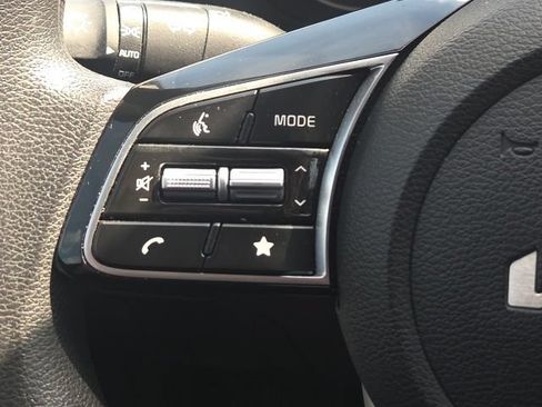 Used 2024 Kia Forte LX FWD image 28