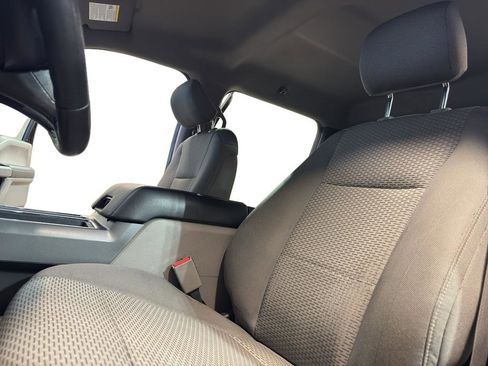 Used 2016 Ford F150 XLT w/ Equipment Group 302A Luxury AWD/4WD image 14
