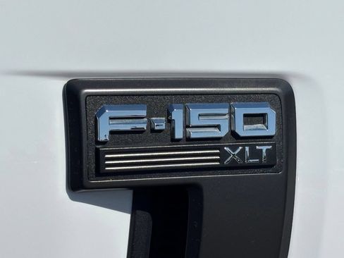 Used 2022 Ford F150 XLT w/ Equipment Group 302A High RWD image 5
