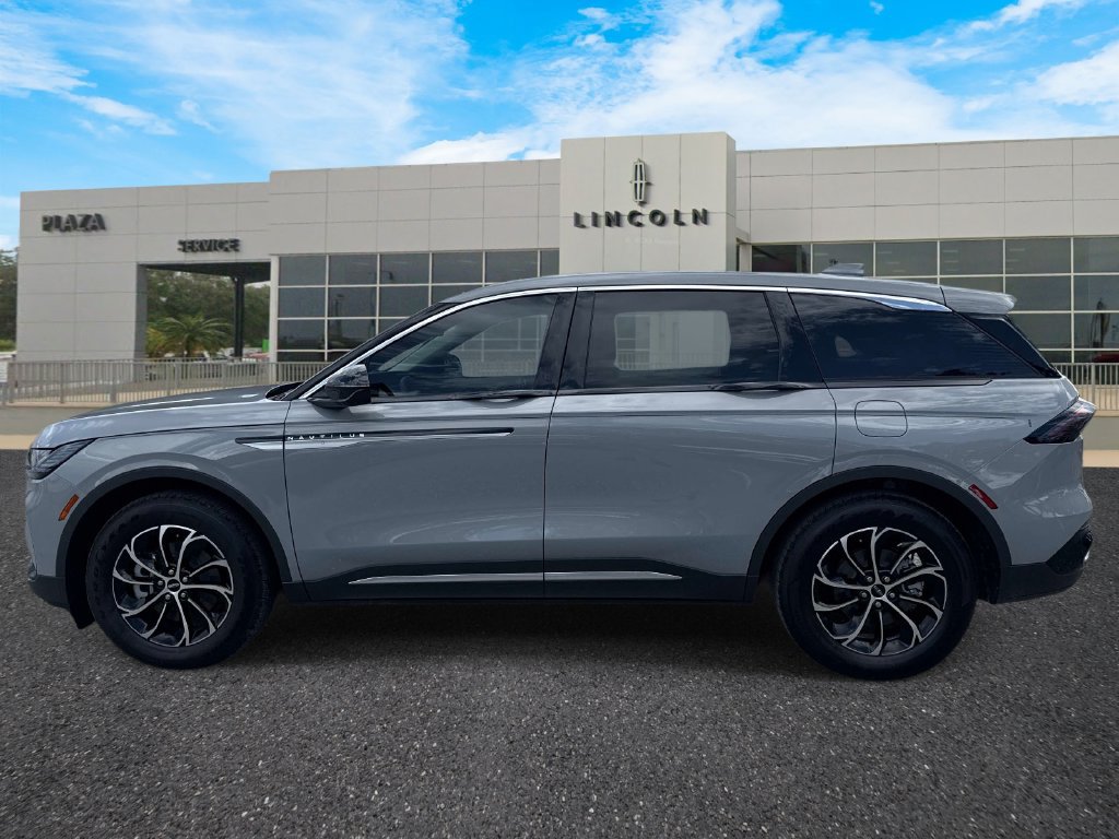 New 2026 Lincoln Nautilus Premier AWD/4WD image 6