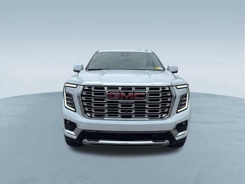 New 2026 GMC Yukon Denali AWD/4WD image 2