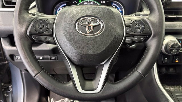 Used 2025 Toyota RAV4 XLE w/ Convenience Package AWD/4WD image 35