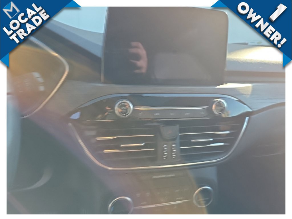 Used 2020 Ford Escape Titanium AWD/4WD image 16