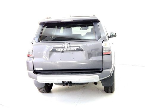 Certified 2023 Toyota 4Runner TRD Off-Road Premium image 5