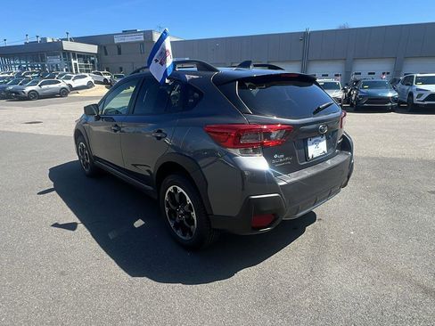 Used 2023 Subaru Crosstrek 2.0i Premium image 5