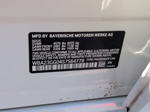 Used 2025 BMW 228i xDrive w/ Technology Package image 33