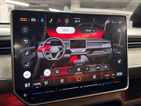 New 2025 Volkswagen ID. Buzz Pro S image 17