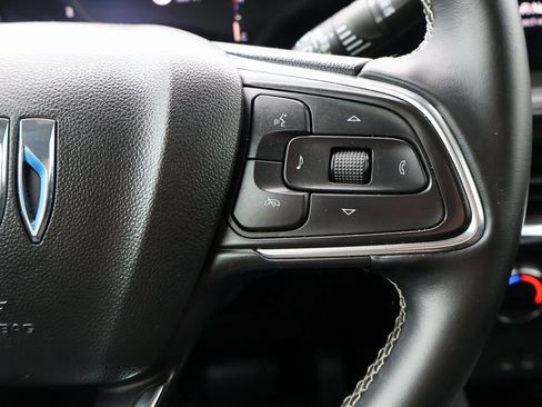 Used 2025 Buick Encore GX Preferred image 32