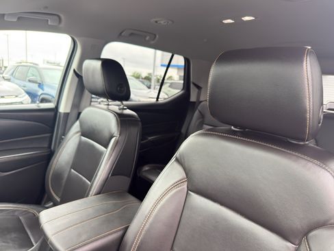 Used 2018 Chevrolet Traverse RS FWD image 27
