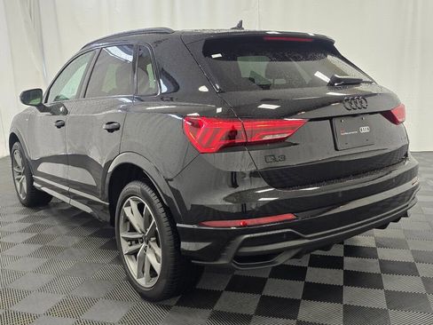 Used 2025 Audi Q3 2.0T Premium w/ Convenience Package image 4