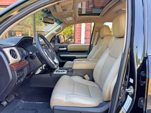 Used 2014 Toyota Tundra Limited w/ Limited Premium Package AWD/4WD image 16