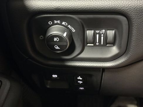 New 2026 RAM 1500 Big Horn AWD/4WD image 19