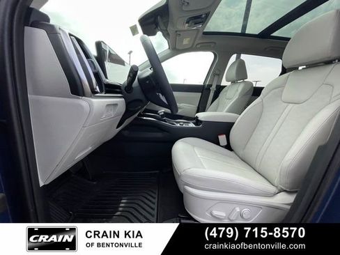 New 2025 Kia Sorento EX w/ Panoramic Sunroof Package image 22