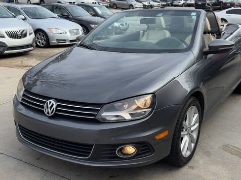 Used 2012 Volkswagen Eos Komfort image 7