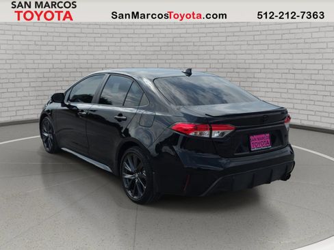 Used 2024 Toyota Corolla SE FWD image 8