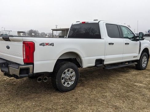 Certified 2024 Ford F350 XLT image 3